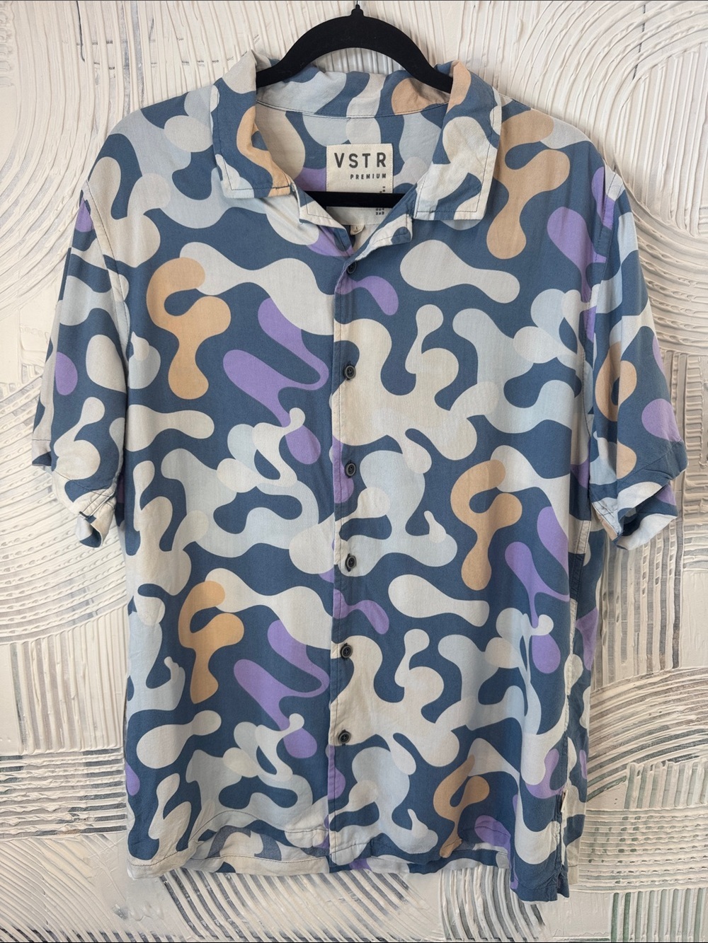 VSTR Short-Sleeve Button-Down Shirt — Blue Camouflage Print N0552